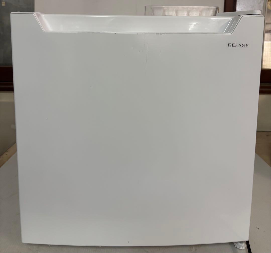 超美品⟡.*24年！！REFAGE ミニ冷蔵庫【中古品】