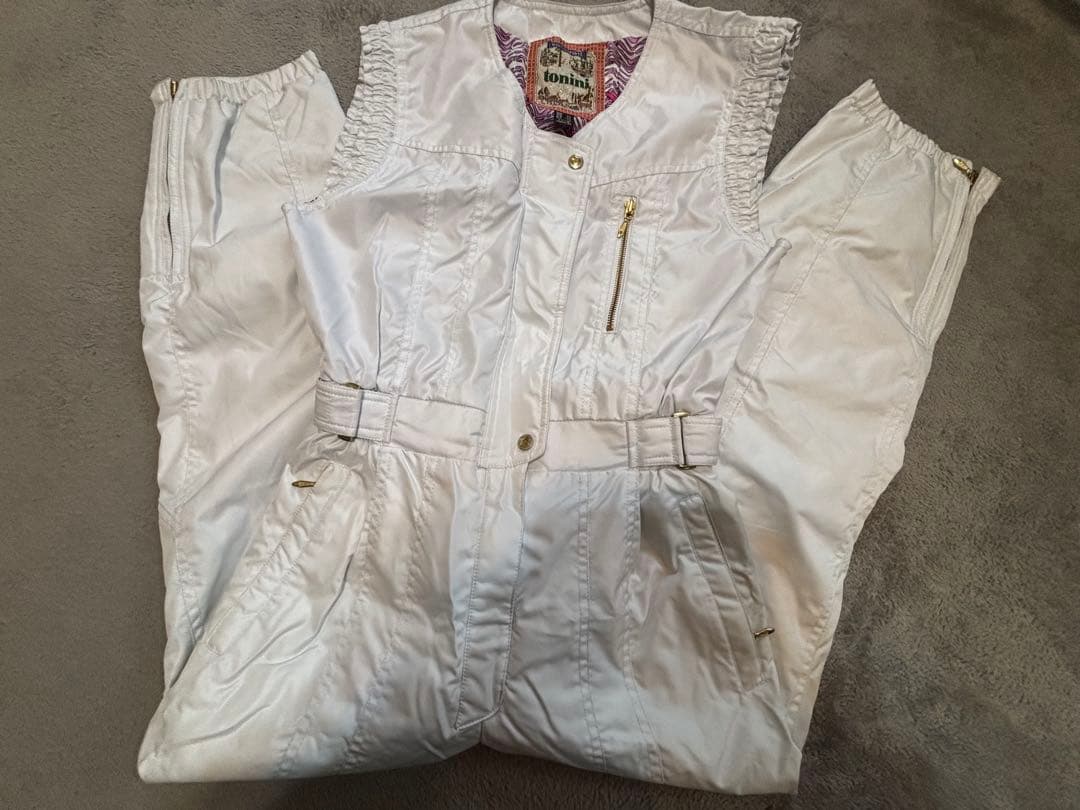 スキーウェアレディース　ターコイズ ジャケット 11号　靴下x2 他6点セット