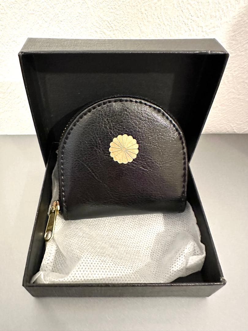 【皇居限定】馬蹄型小銭入 ケース　黒色　財布