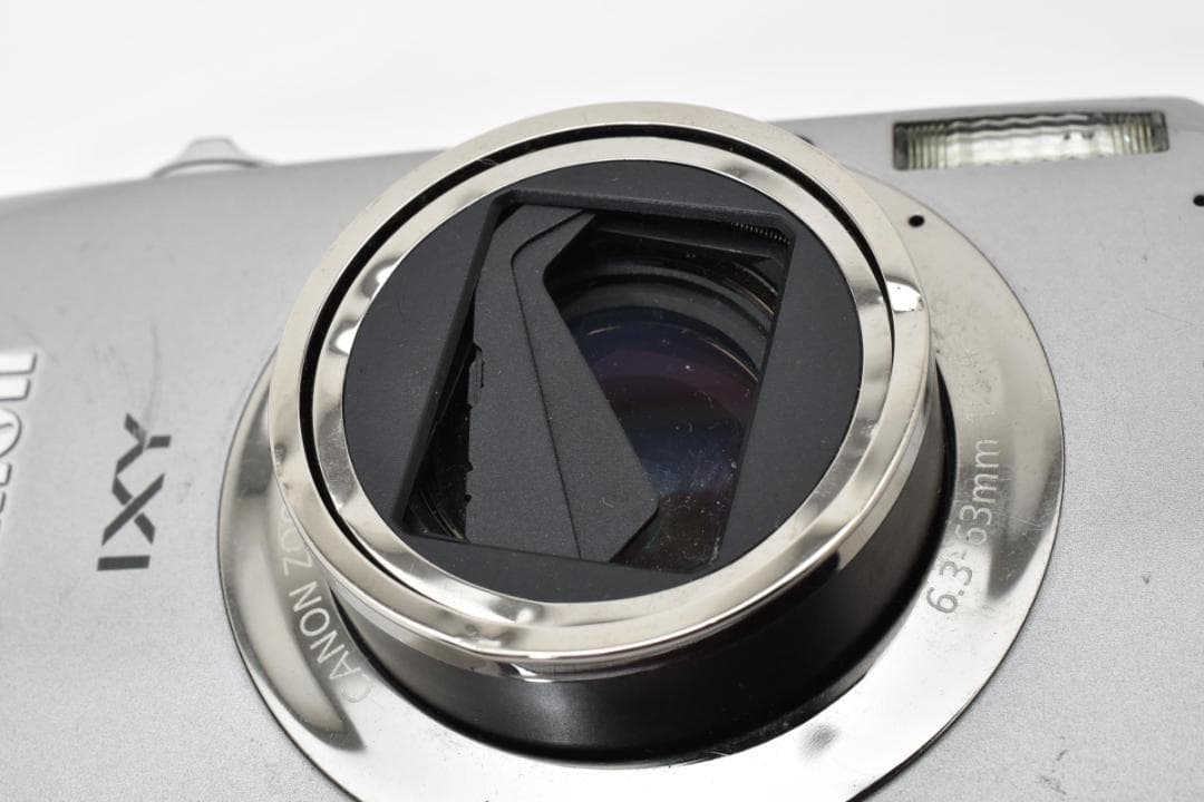 Canon IXY 50S コンパクトデタルカメラ ジャンク キャノン シルバー