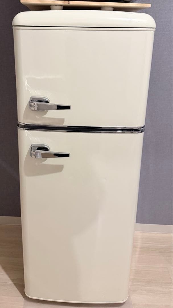 アイリスオーヤマ　2024年製　レトロ冷蔵庫　114L オフホワイト