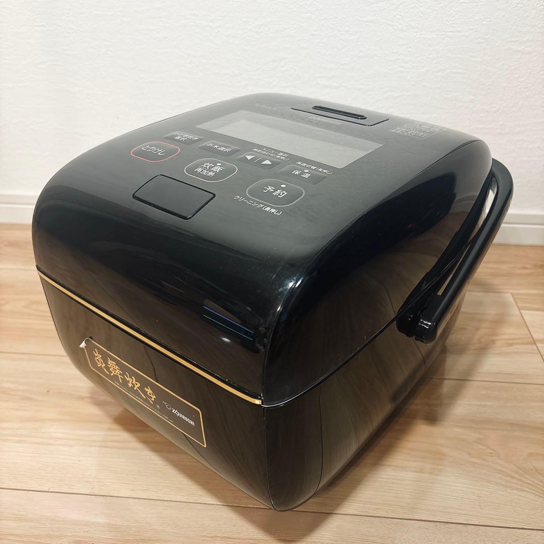 ✨特価✨ 象印マホービン 炊飯器 炎舞炊き 5.5合 黒漆 NW-LA10-BZ