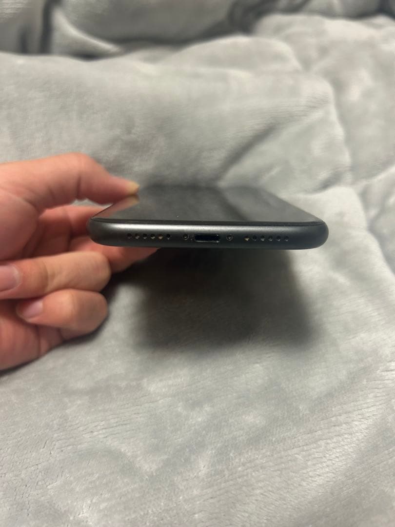 iPhone11 128GB ブラック 本体