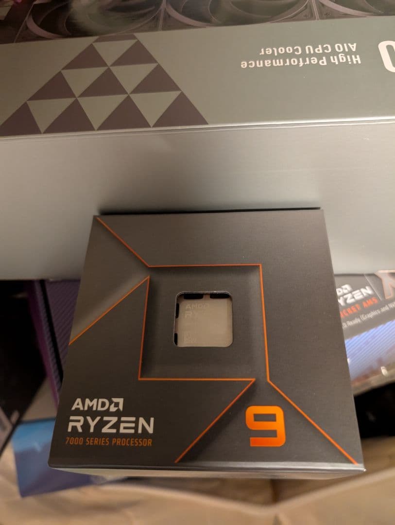 AMD Ryzen 9 7900X 7000シリーズ