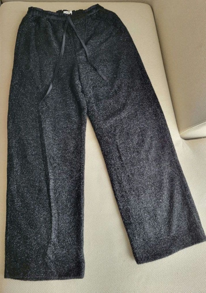 【sunu】BLAMINK 翁安芸さん着用 黒ラメ ドローストパンツ