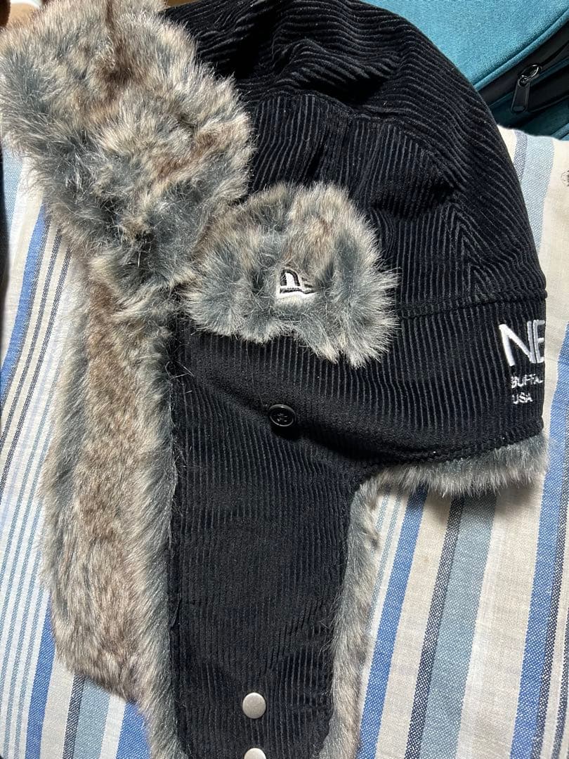 NEW ERA ロゴフライトキャップ トラッパー コーデュロイ