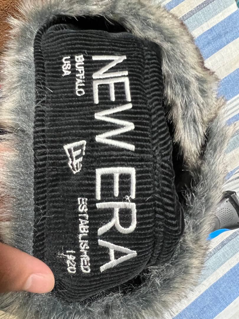 NEW ERA ロゴフライトキャップ トラッパー コーデュロイ