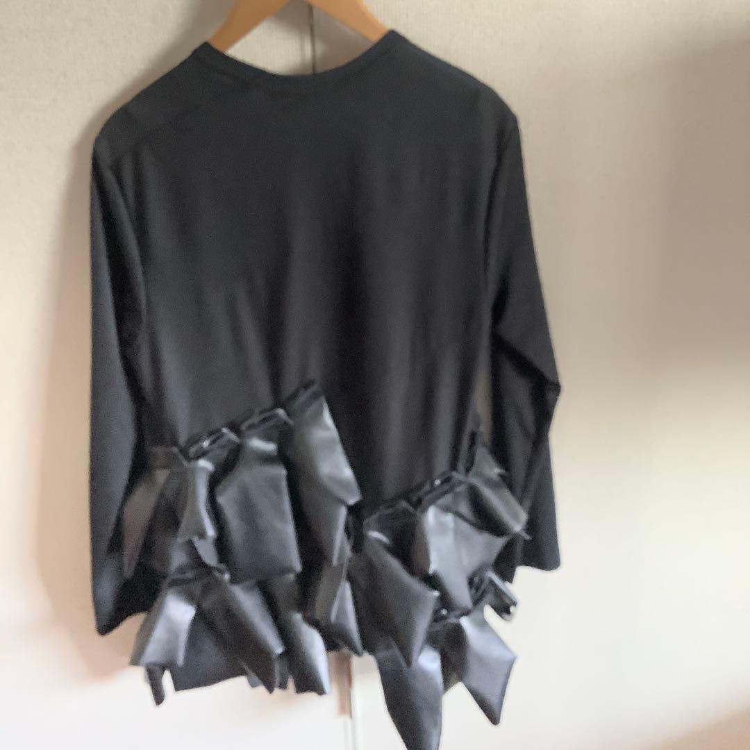 COMME des GARCONS 2024FWフェイクレザーフリルカットソー