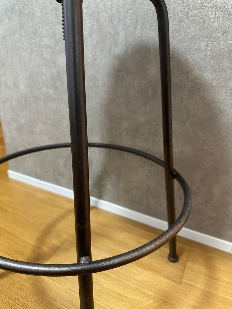 TRUCK FURNITURE レザースツール 本革 アイアン　最終値下げです