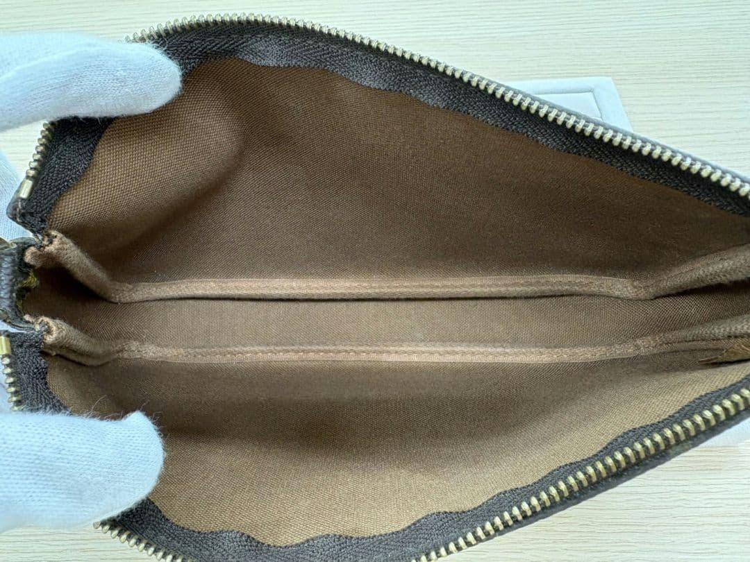 LOUIS VUITTON モノグラム アクセソワール