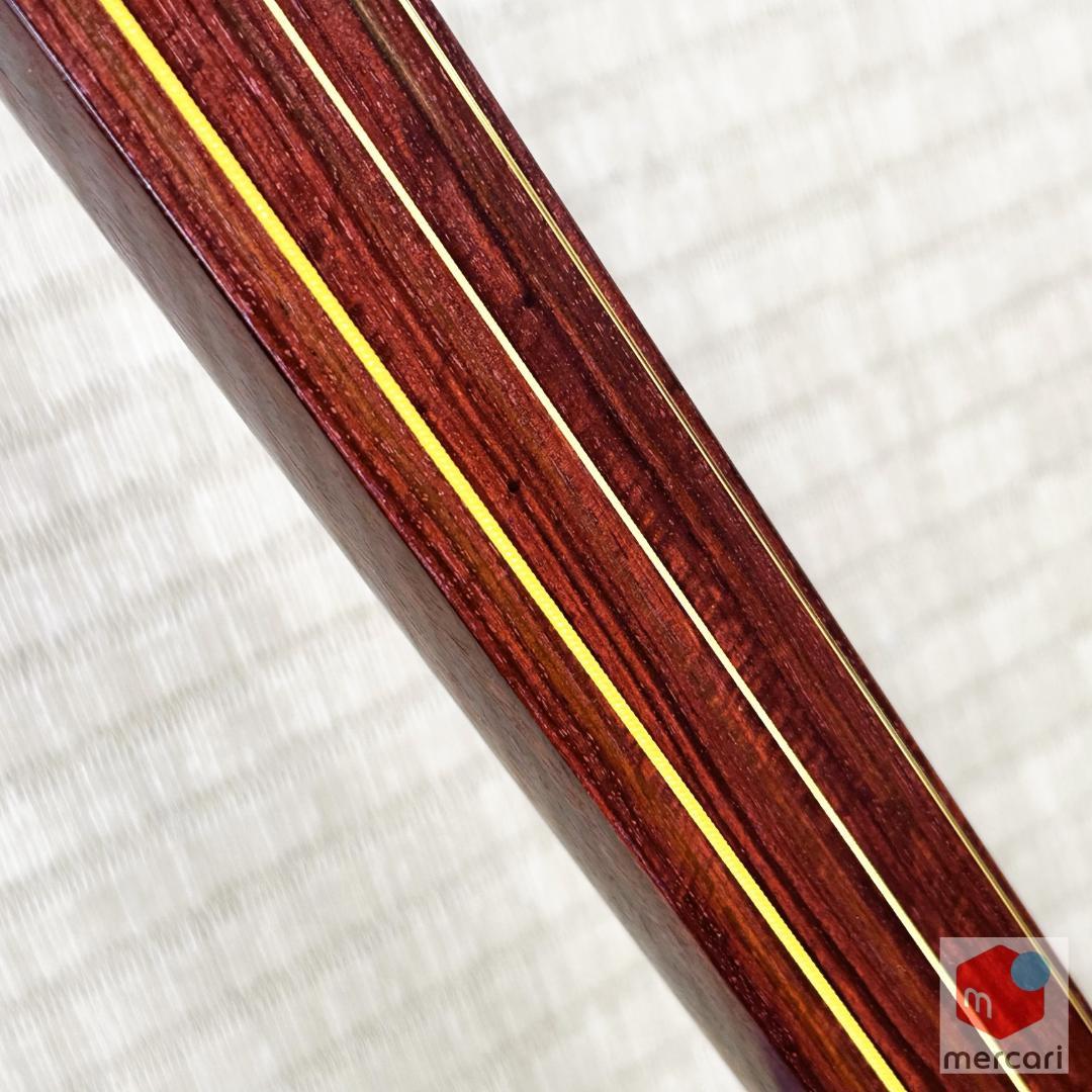 新品 津軽三味線 本体 紅木 太棹 展示品 新品軽量ケース付 新津01