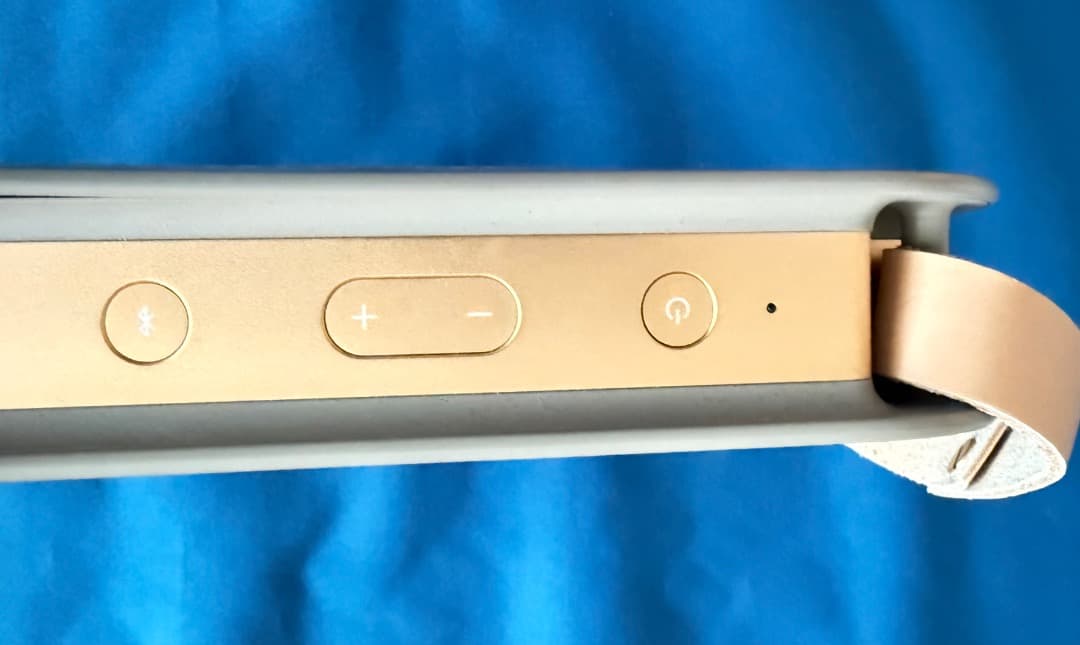 BEOPLAY A2 バングアンドオルフセン　ジャンク品