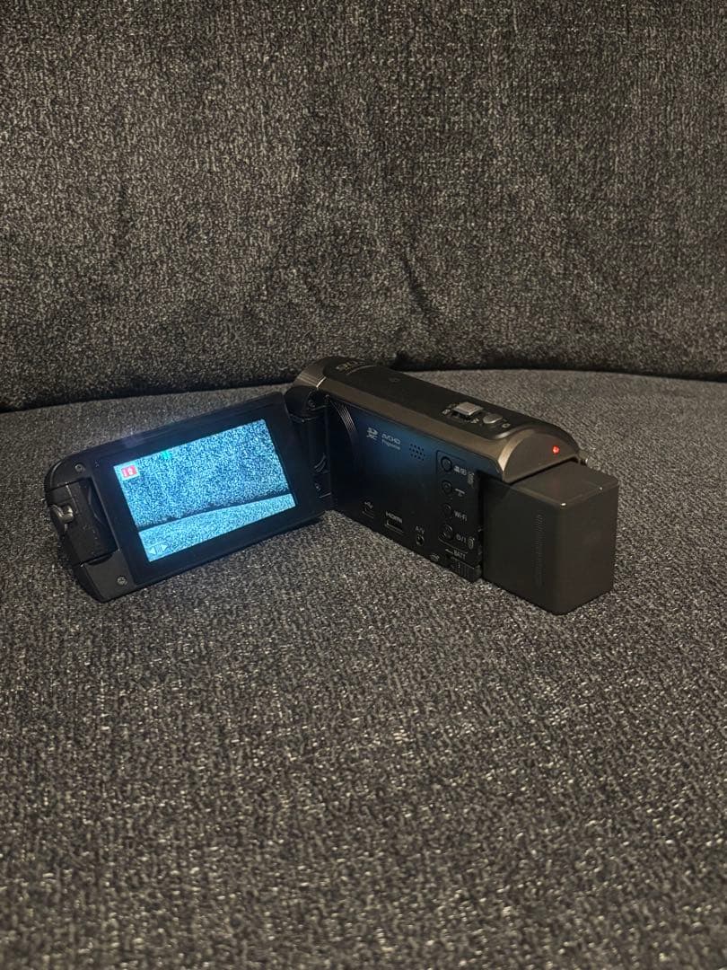 t0nzra様Panasonic ビデオカメラ ほぼ新品