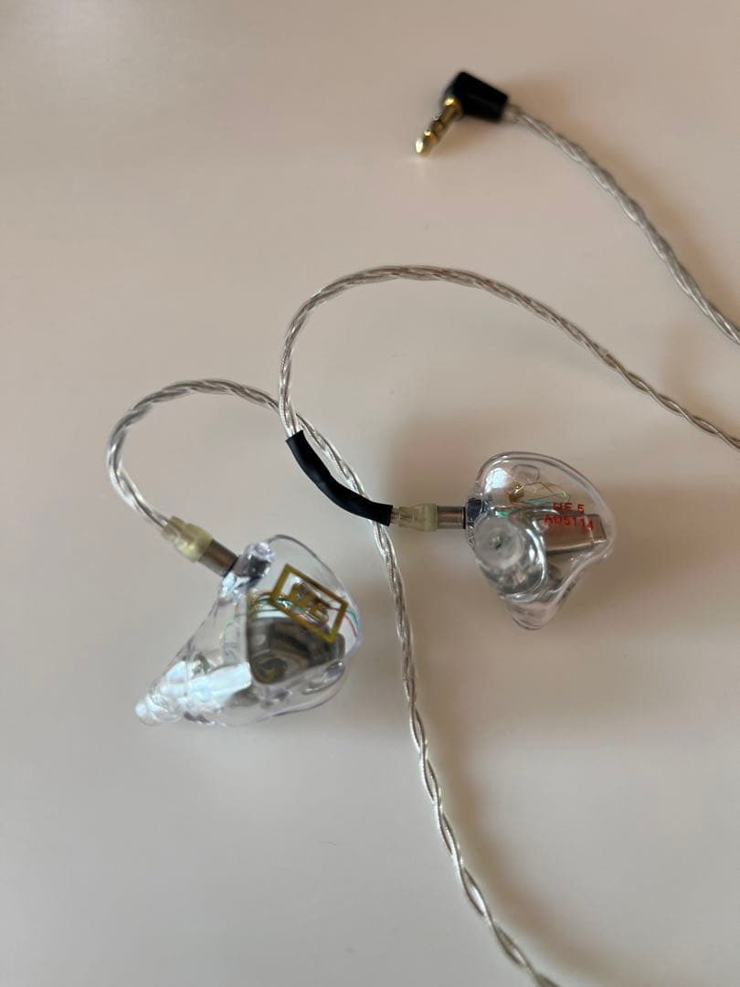 ULTIMATE EARS 5 pro ユニバーサル