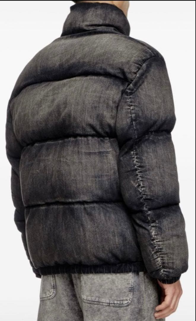 新品大特価✌️DIESEL W-MONS-Aダウンジャケット 50サイズ　市場最安