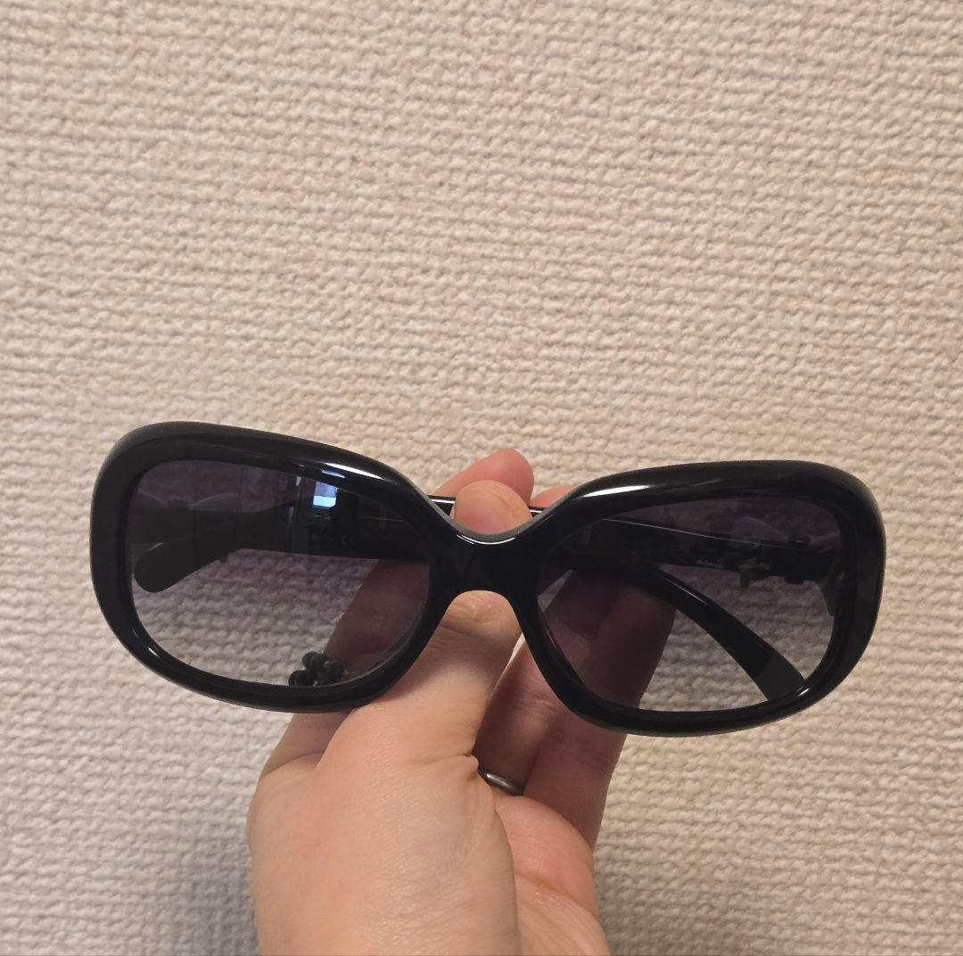 CHANEL ブラック サングラス リボン付き ケース付き