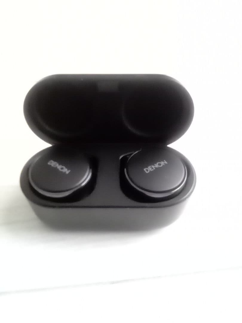 DENON PerL Pro ワイヤレスイヤホン ブラック　ジャンク品