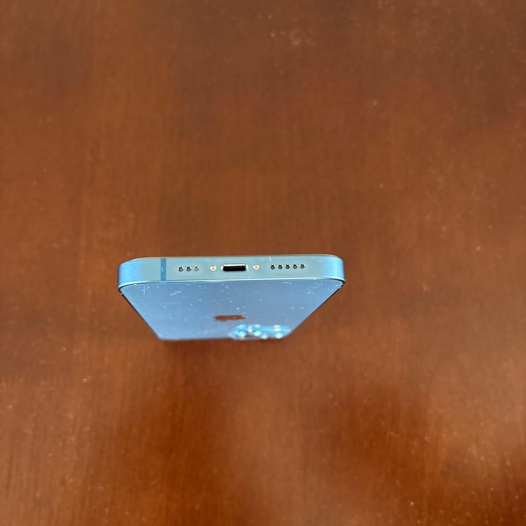 Apple iPhone 13 青 本体