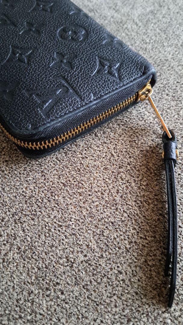美品✨LOUIS VUITTON　 ジッピーウォレット アンプラント ノワール