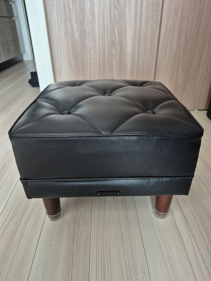 カリモク60 オットマン