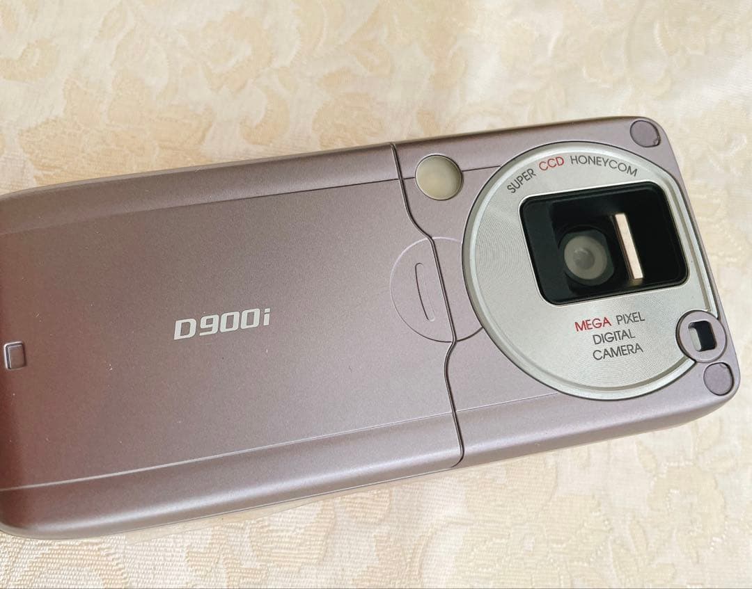 未使用FOMA三菱 ガラケー カメラ 携帯電話D900i ピンク 2004年製