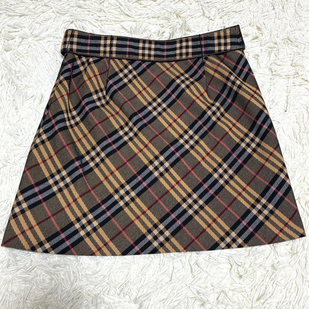バーバリーブルーレーベル ノバチェック ベルト付 ミニスカート フレア 38