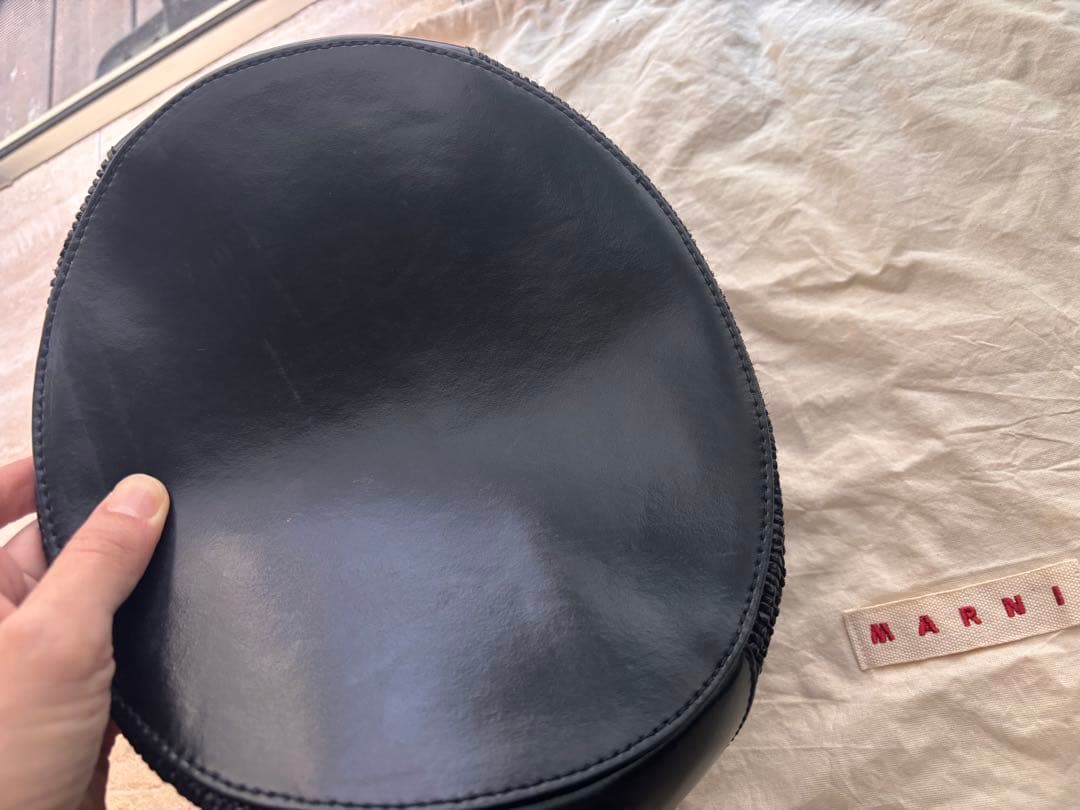 MARNI ブラック かごバッグ　スモール