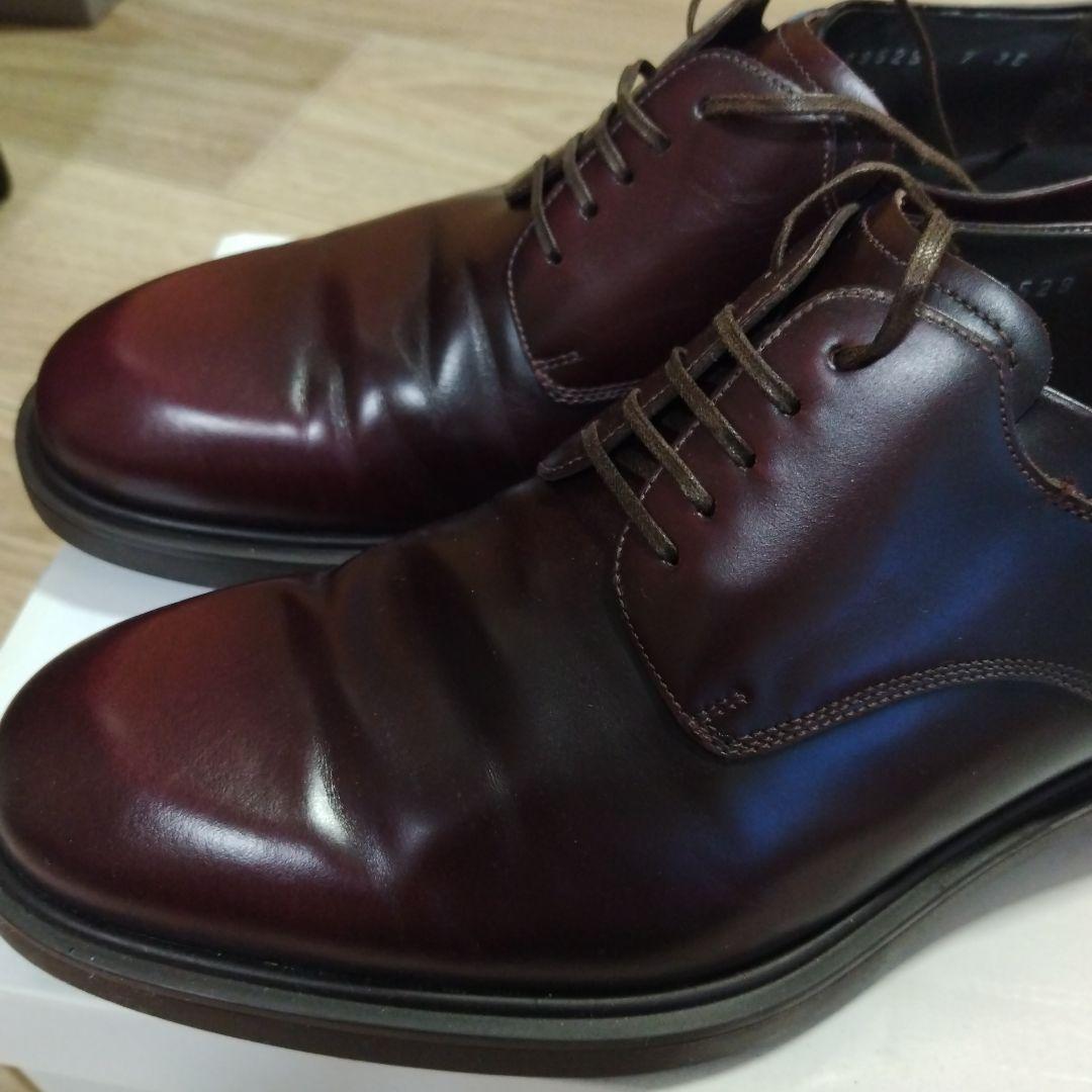 フェラガモ　レザーシューズ　プレーントゥ　Salvatore Ferragamo