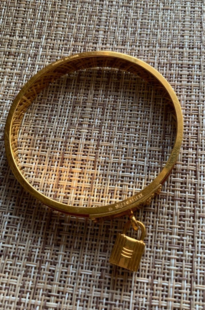 HERMESエルメス ケリーバングル カデナ バングル 金メッキ×リザード 赤