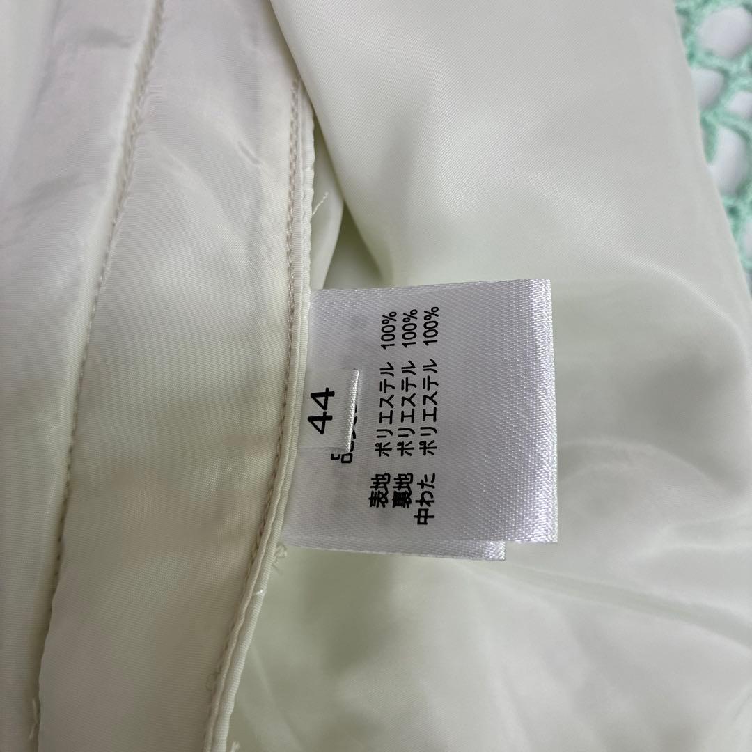 スーパービューティー☆44☆新品タグ付き　フード付きお花型キルティングロングジレ