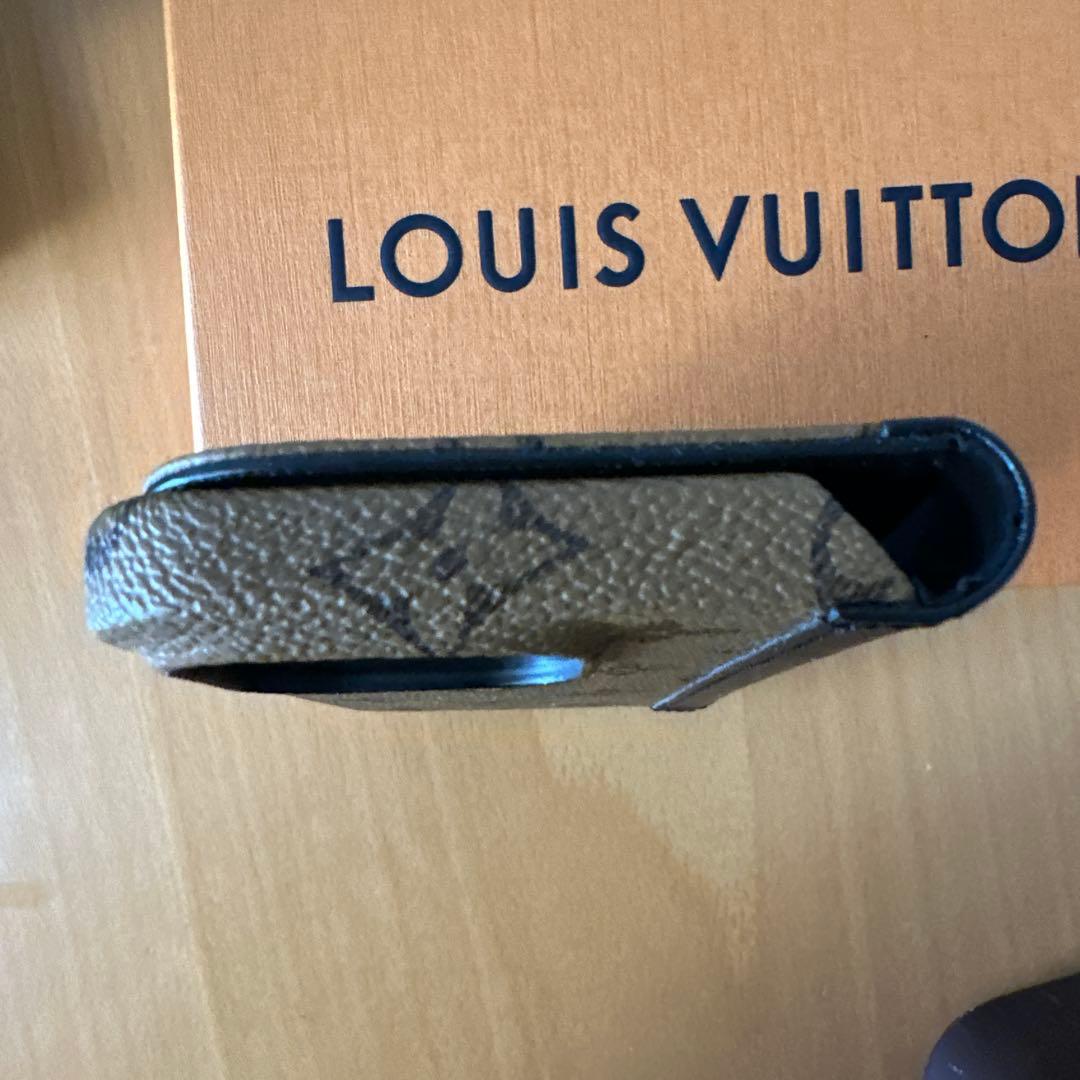 LOUIS VUITTON ルイヴィトン　手帳型iPhone14 PRO ケース