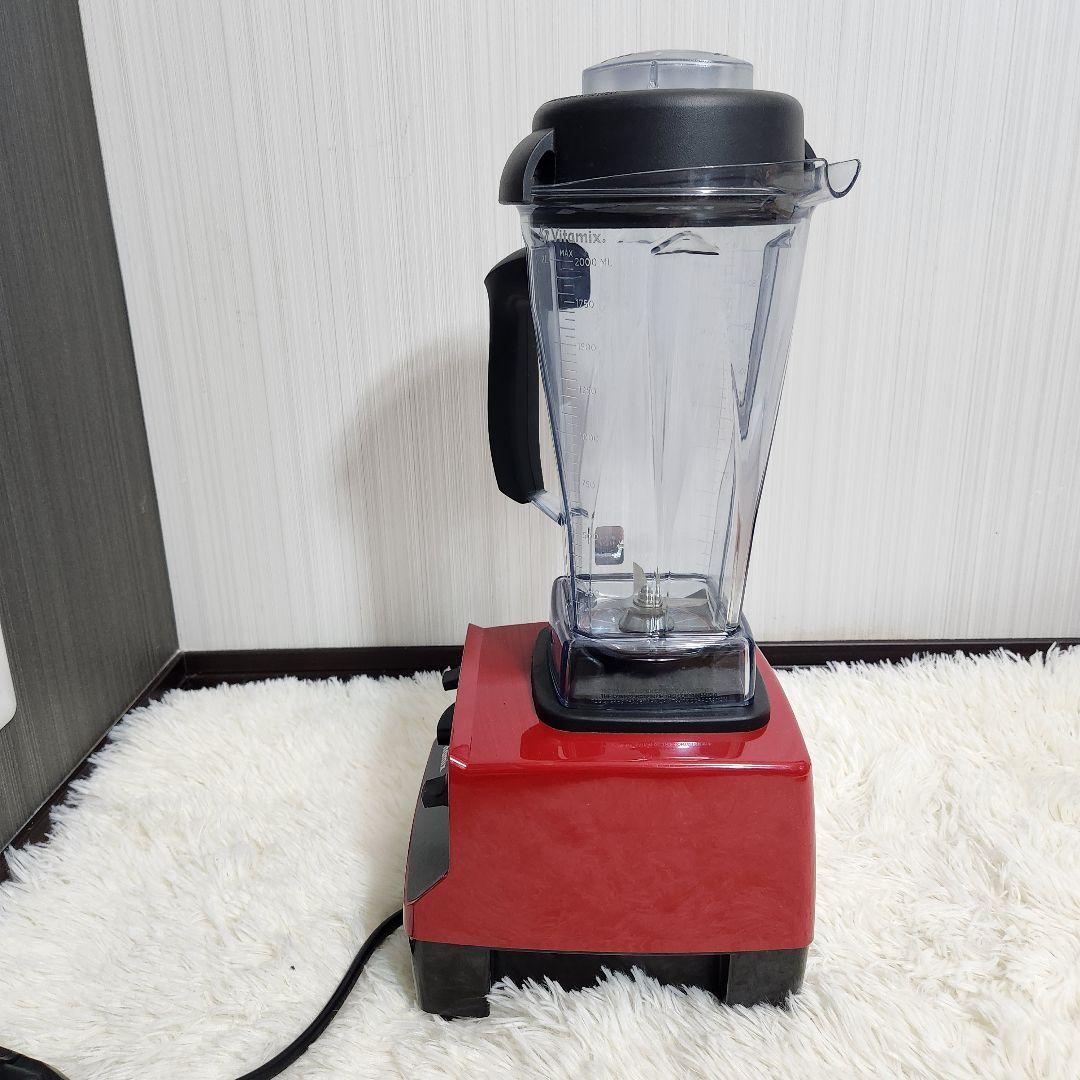 【数回使用の超美品】VITAMIX バイタミックス VM0111 レッド