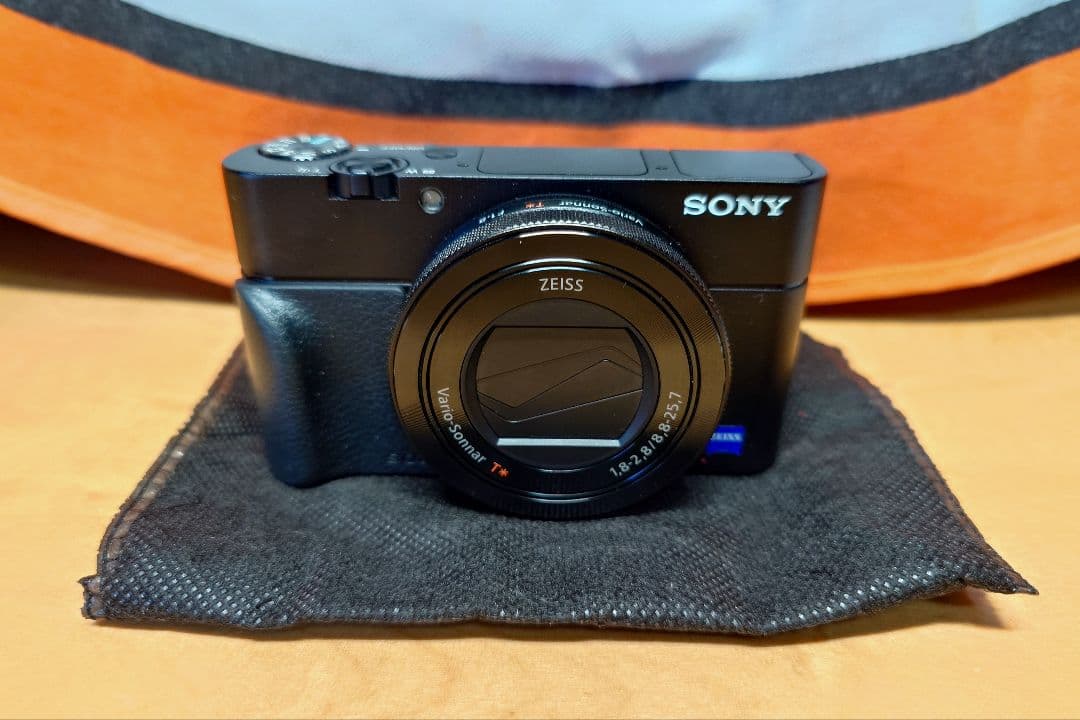 【美品】SONY RX100V(DSC-RX100M5A)