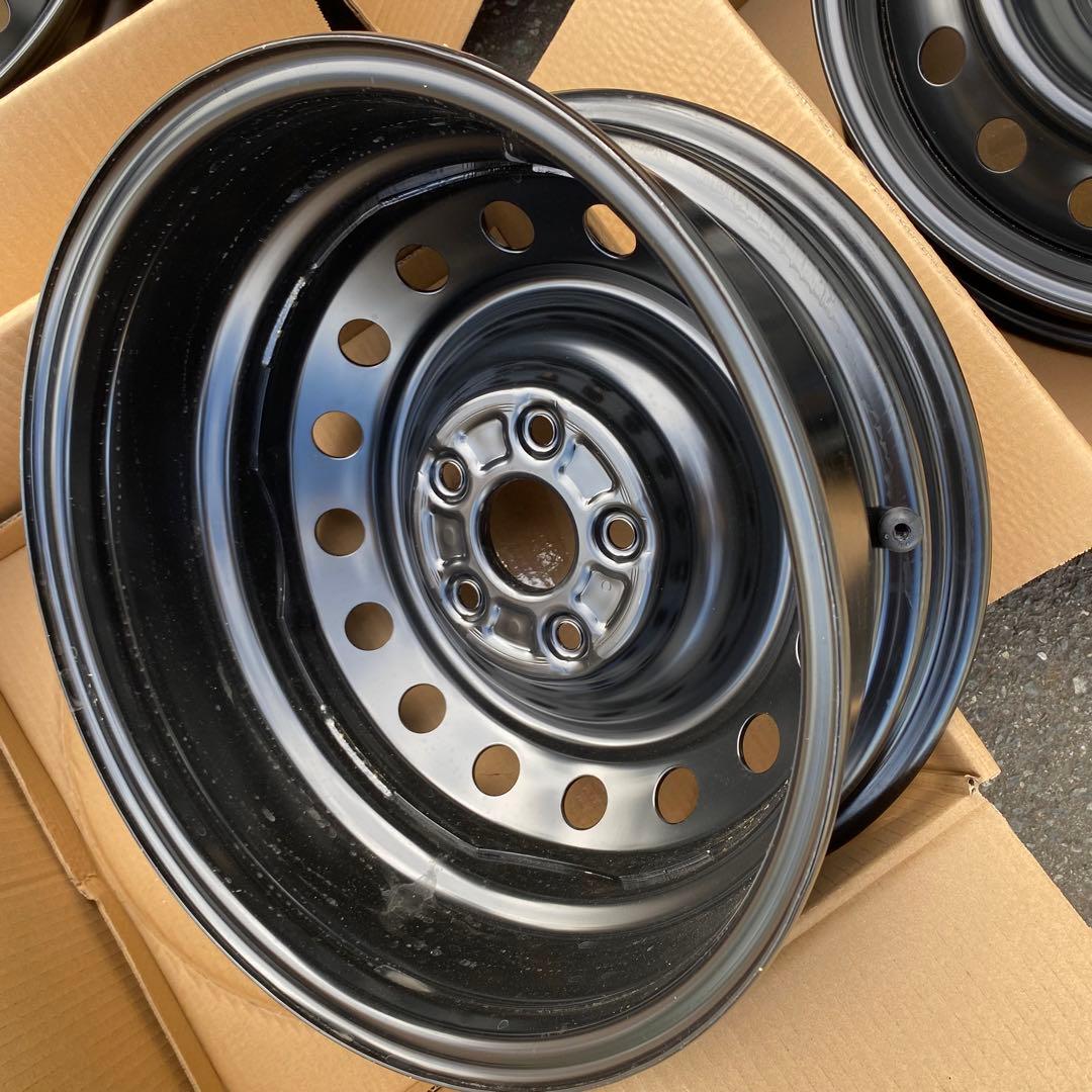 【北海道・本州のみ送料込】ヤリスクロス純正スチールホイール　４本16インチ 5穴