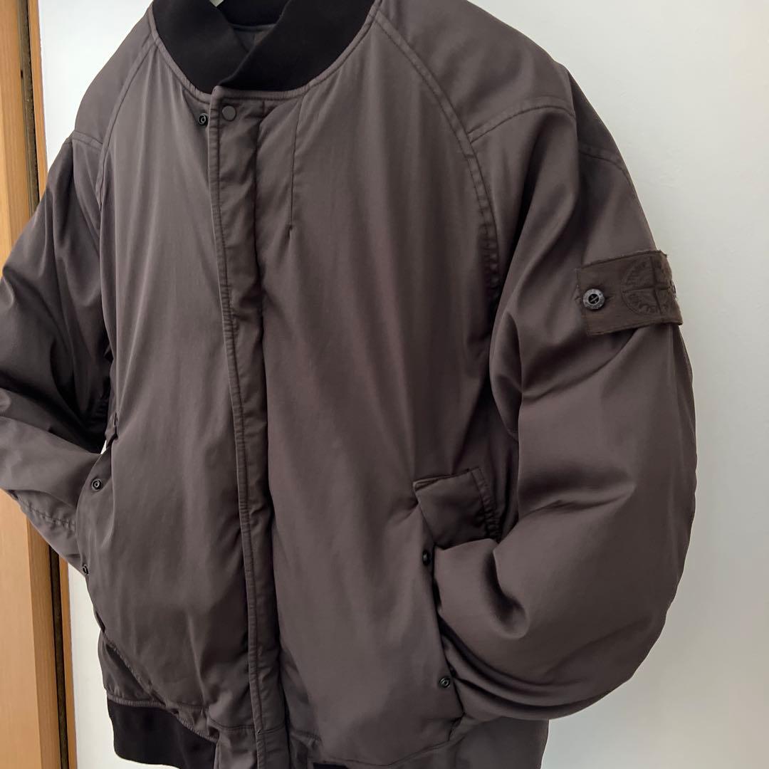 ストーンアイランド　ゴースト　ボンバージャケット