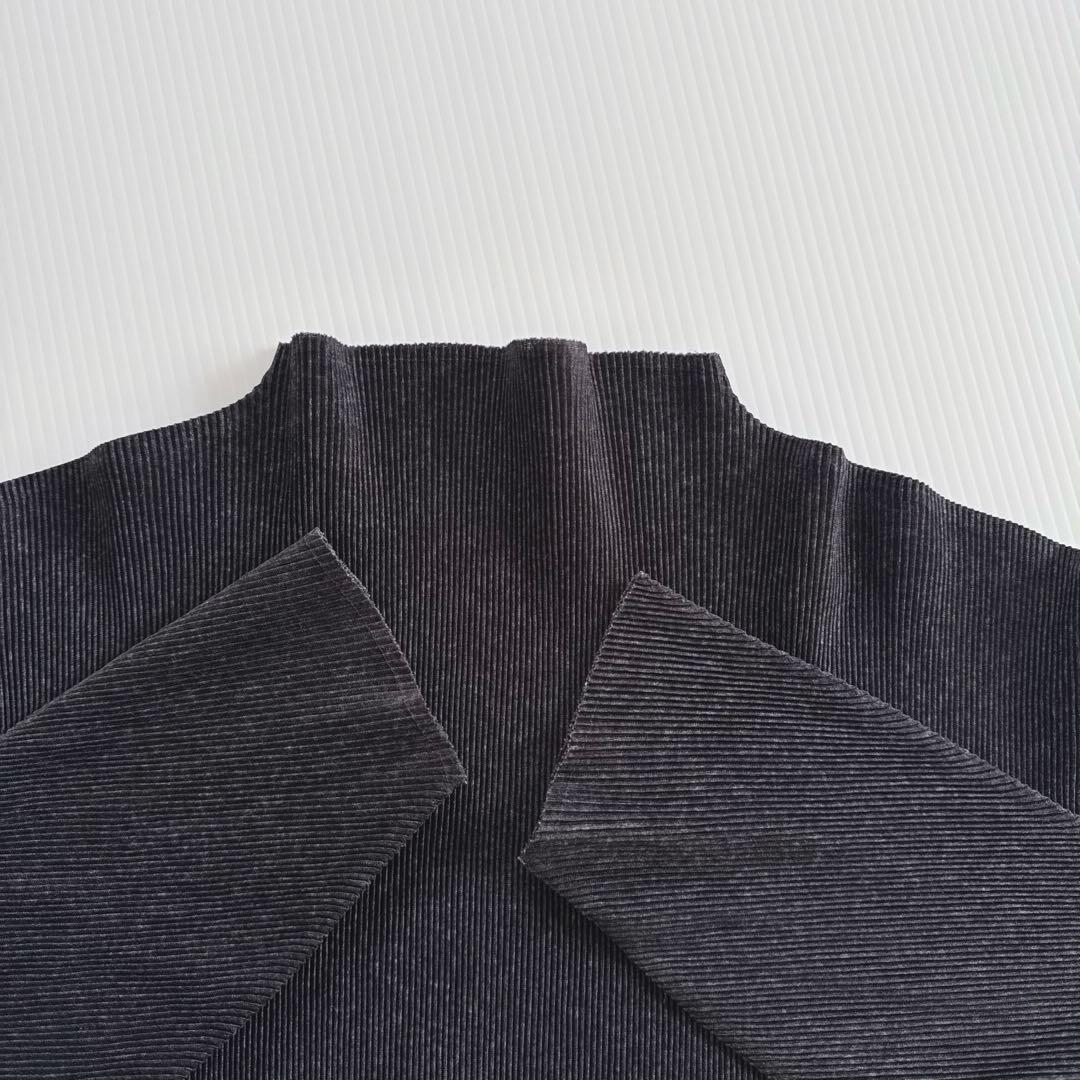 美品 PLEATS PLEASE ハイネック 長袖 トップス カットソー 3