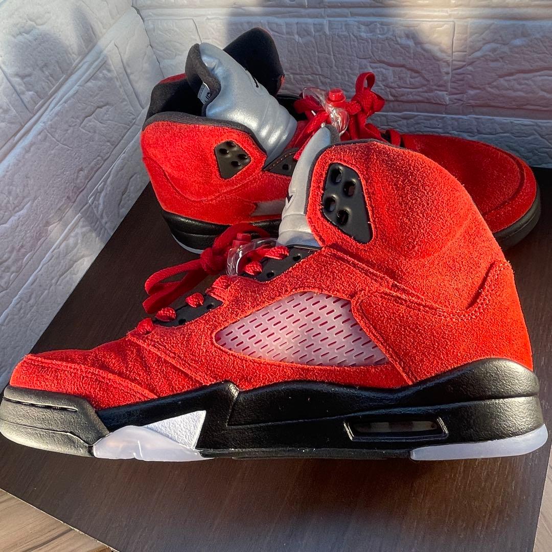 ナイキ　エアジョーダン5レトロ/NIKE25cm極美品/訳ありリカラー