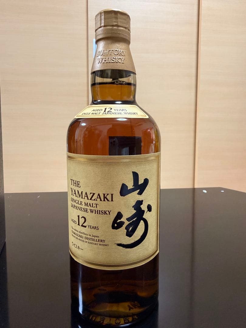サントリー ウイスキー　山崎12年 シングルモルトウイスキー　箱入り　新品