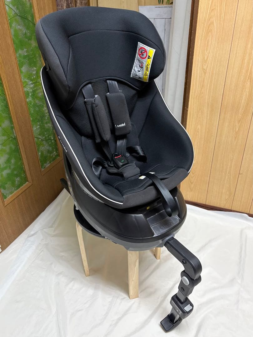 コンビ クルムーヴスマート ISOFIX エッグショック Neoチャイルドシート