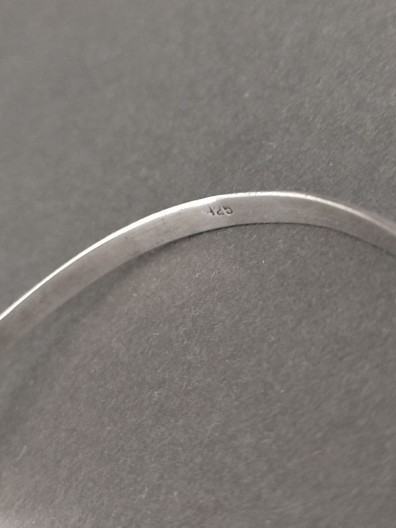 アンバーのバングル ＋ シルバーのブレスレット のセット