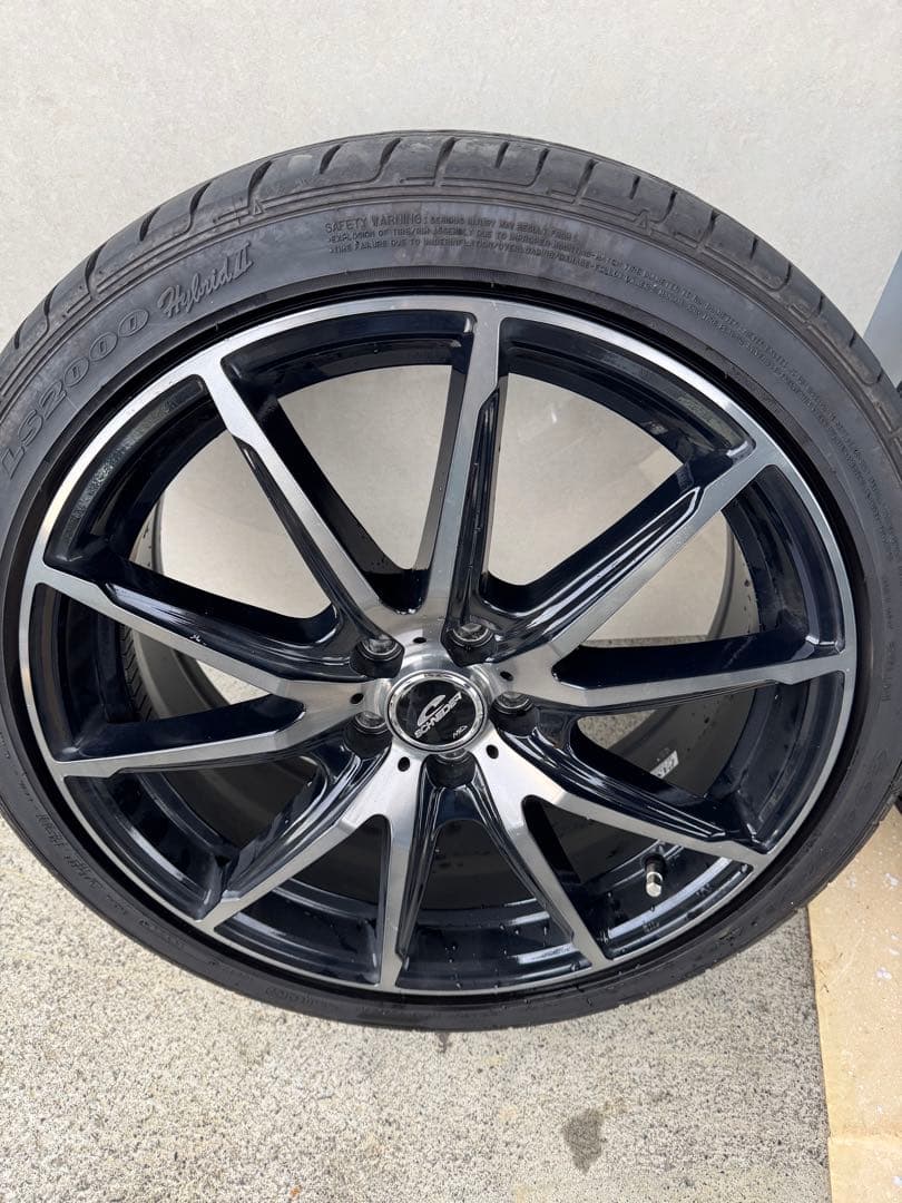 TOYOTAプリウス50K前期18インチ ホイールセット グットイヤーイーグル