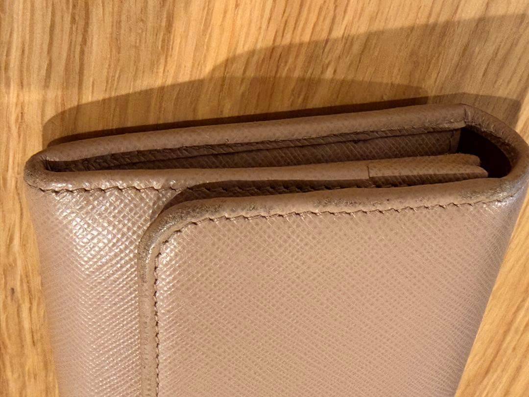 【美品】プラダ 1MH132 サフィアーノ マルチカラー 長財布　箱付