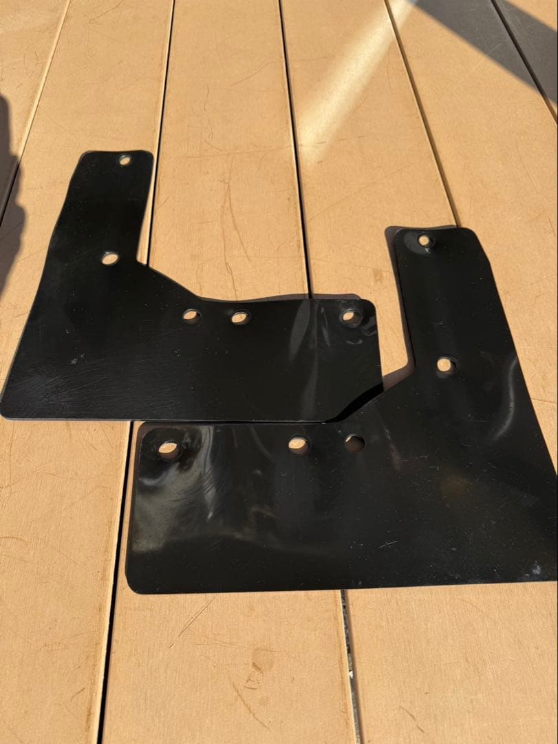 ハイエース　200系 ＴＲＤ マッドフラップ