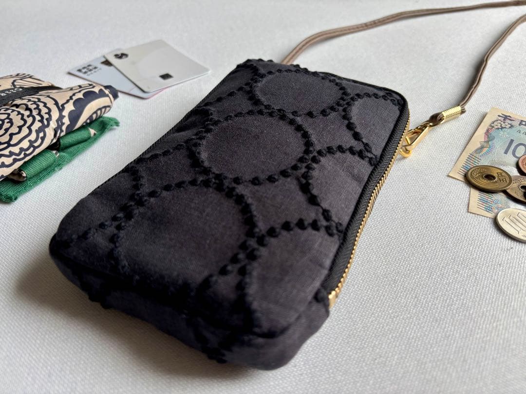 ラスト❗️【スマホショルダー】ミナペルホネン タンバリン charcoal