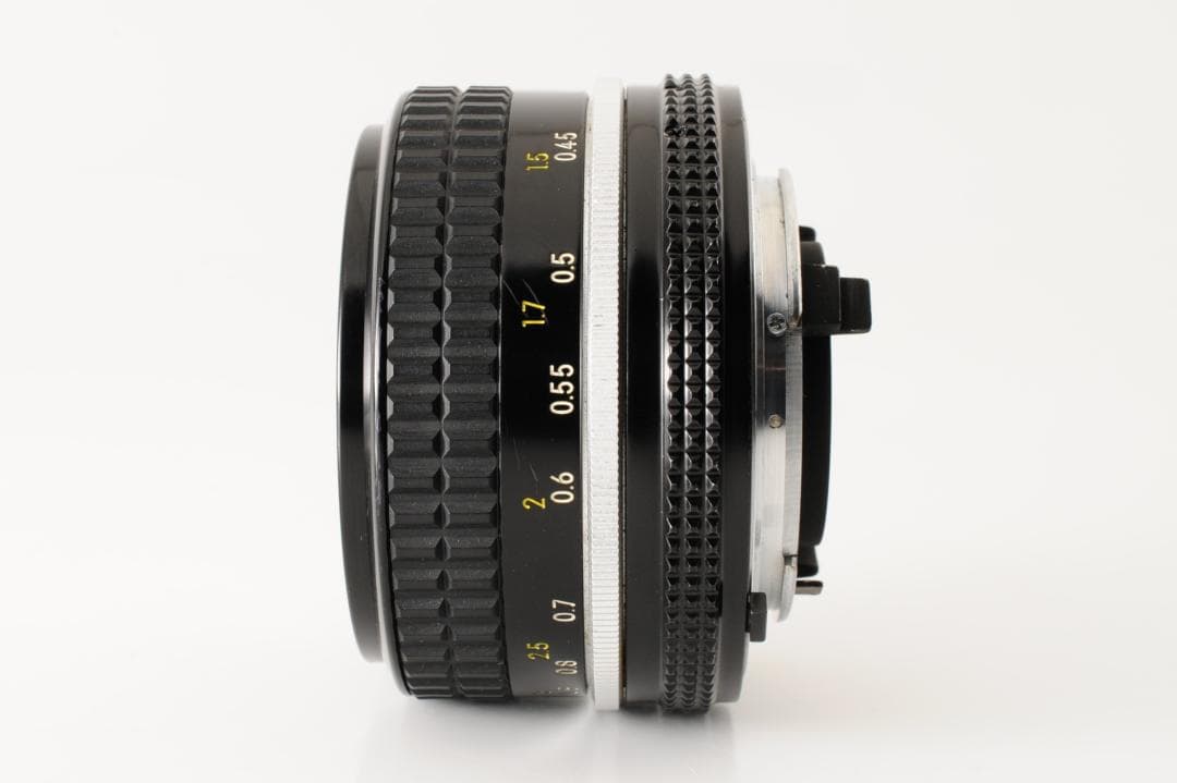 Nikon Ai NIKKOR 50mm F1.8 MFレンズ
