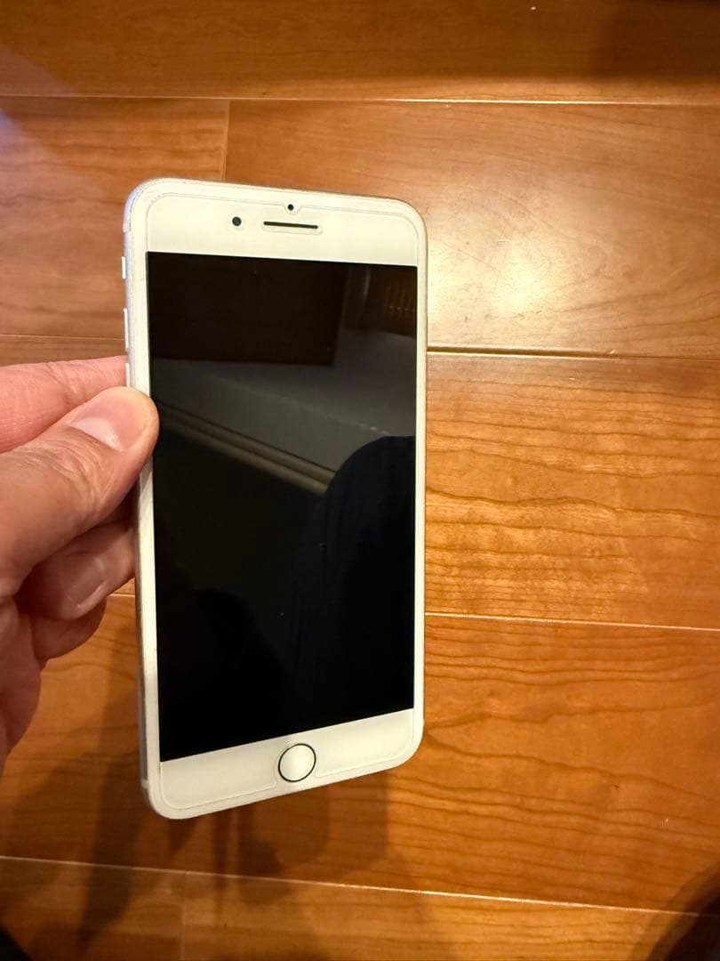 おまけ有 美品 iPhone 8 Plus シルバー SIMフリー256GB