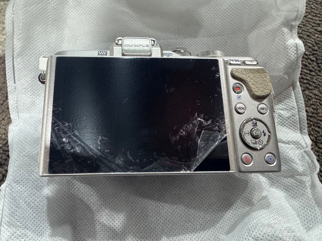 新品 OLYMPUS PEN E-PL8 ホワイト 本体レンズセット オリンパス