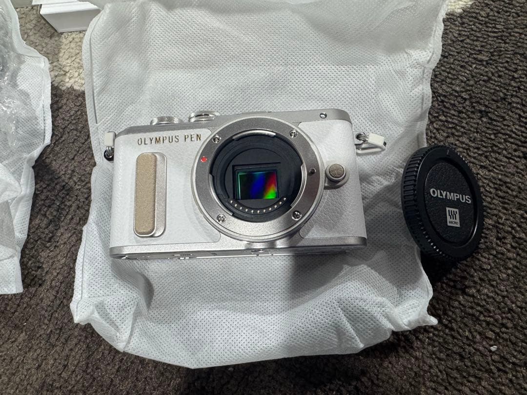 新品 OLYMPUS PEN E-PL8 ホワイト 本体レンズセット オリンパス