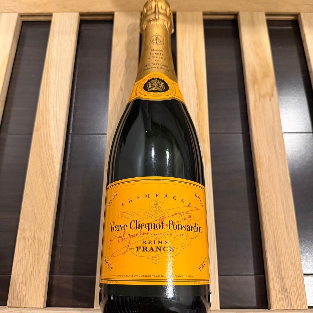 ヴーヴクリコ　イエローラベル　1990年代古酒