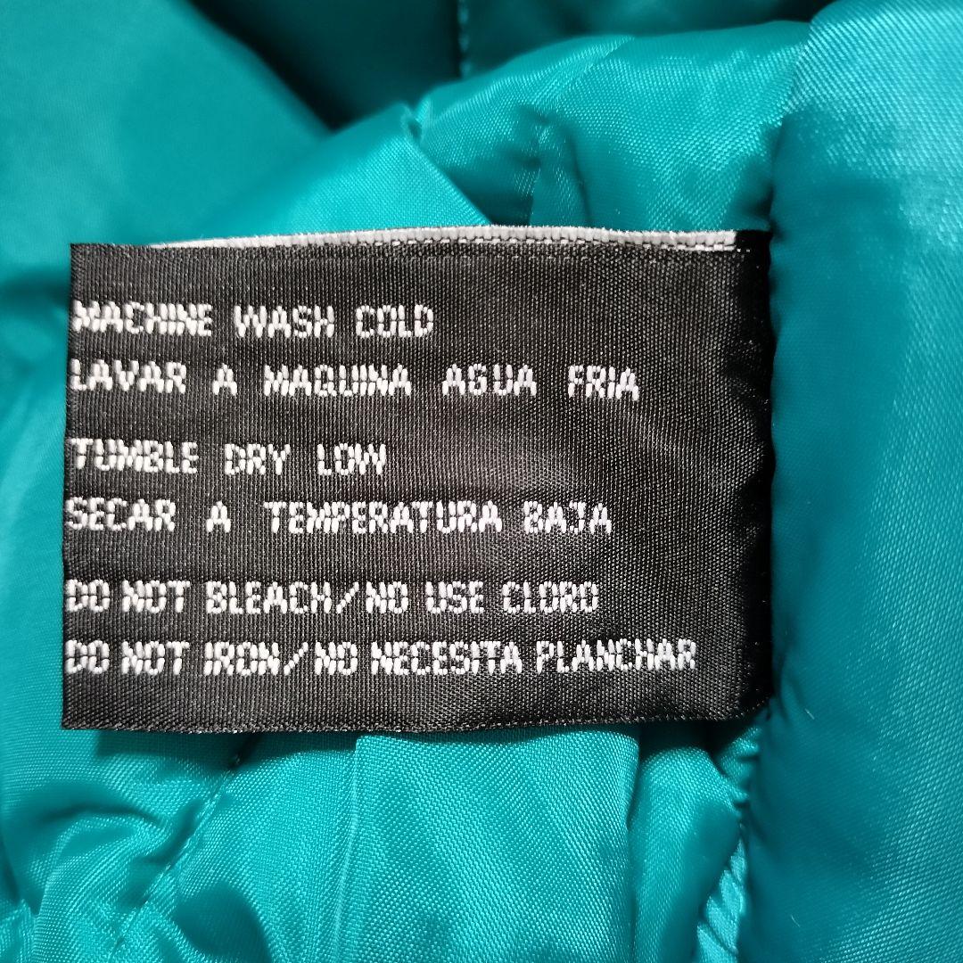 FANS NHLマイティーダックス中綿ナイロンジャケットパーカー　ヴィンテージ